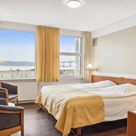 Pinenhus Hotel 3*