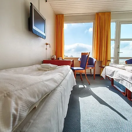 Hotel Pinenhus 3*