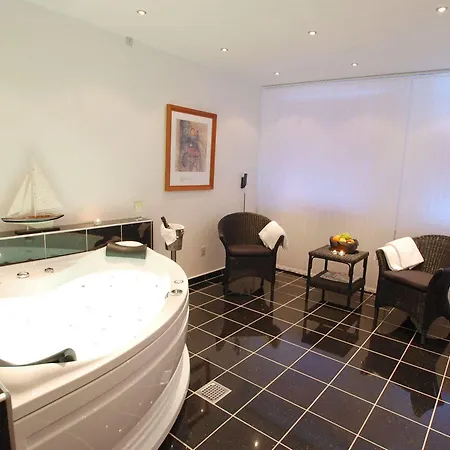 Pinenhus Hotel Glyngore