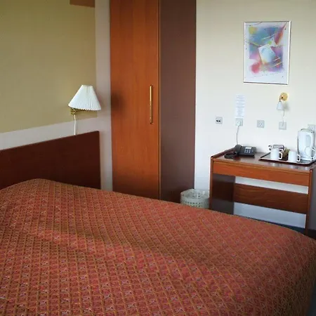 Pinenhus Hotel