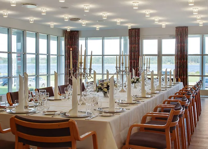Hotel Pinenhus 3*