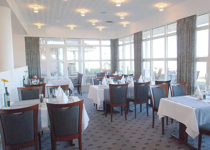 Hotel Pinenhus 3*