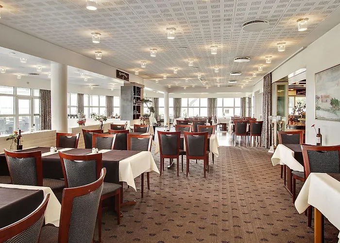 Hotel Pinenhus 3*